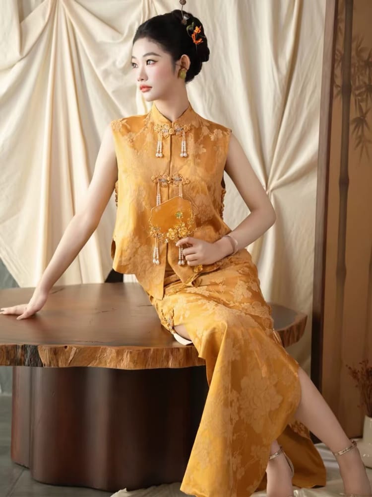 Beth and Brian Qipao-JY Victoria Gold Long Cheongsam/ Bespoke Wedding Qipao
