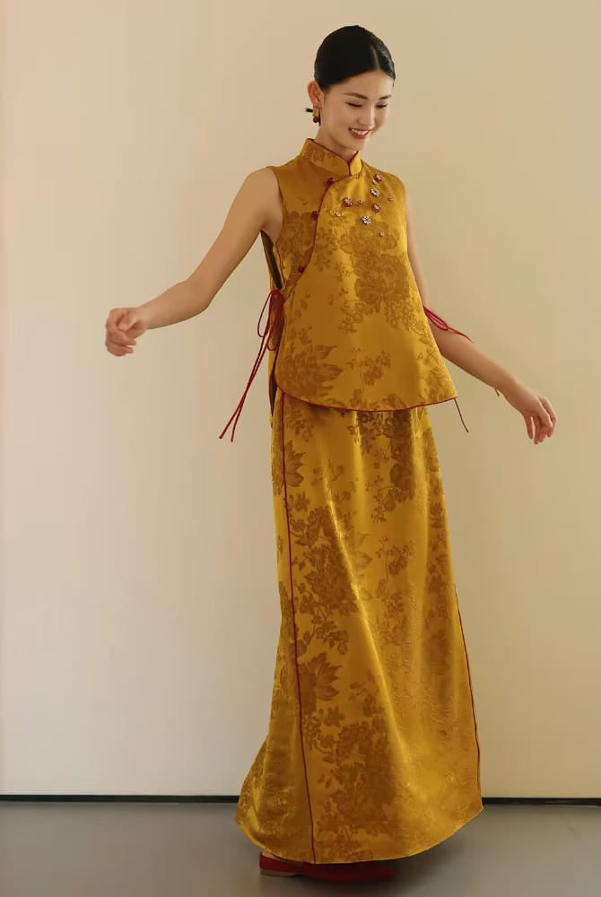 Beth and Brian Qipao-JY Brocade Satin Long Cheongsam with Top Set | Bespoke avalible