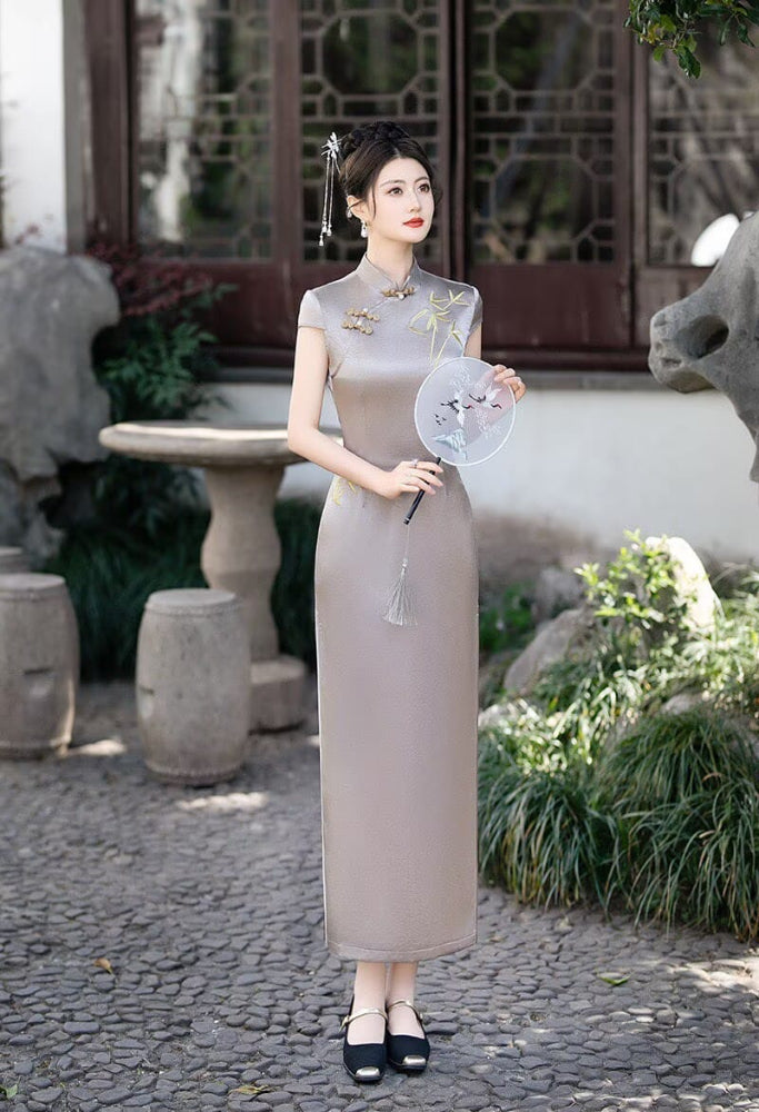 Beth and Brian Qipao-FS Iris's Long Plus Size Cheongsam with Golden Bamboo Embroidery