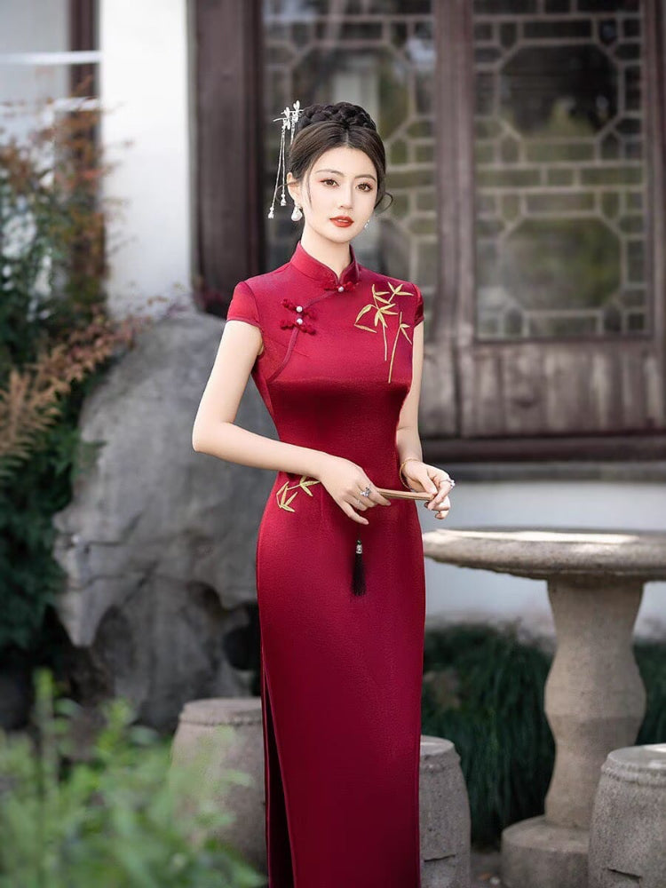 Beth and Brian Qipao-FS Iris's Long Plus Size Cheongsam with Golden Bamboo Embroidery
