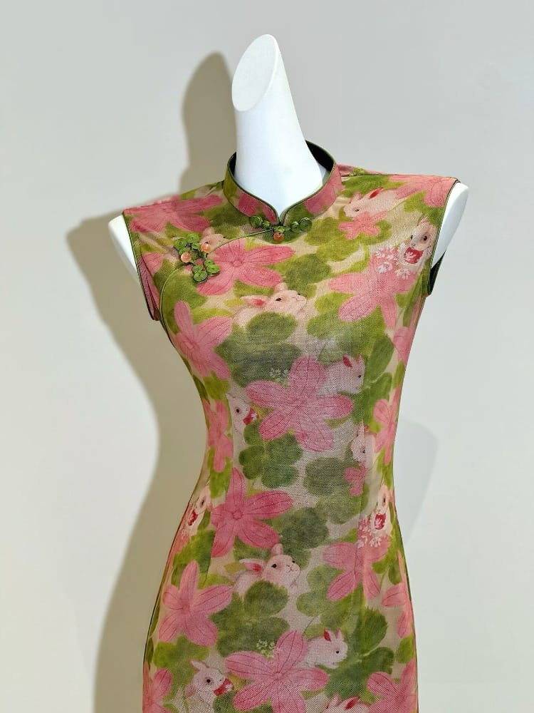 Beth and Brian Qipao-LSB Ivy Rabbit & Pink Floral Sleeveless Cheongsam