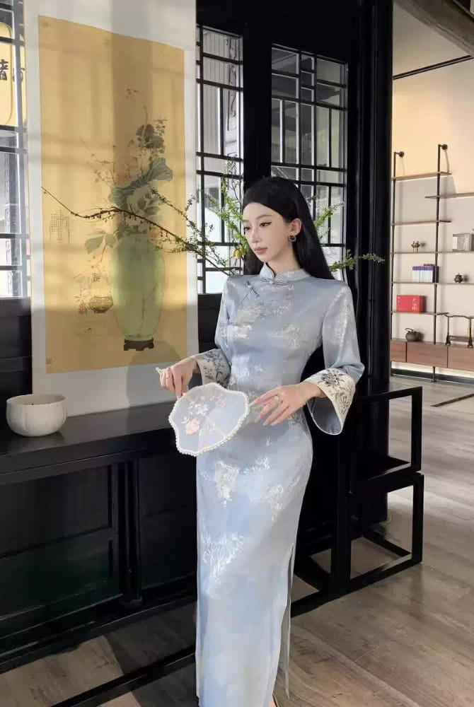 Beth and Brian qipao-DAF Lydia Bamboo Print Light blue Long Cheongsam