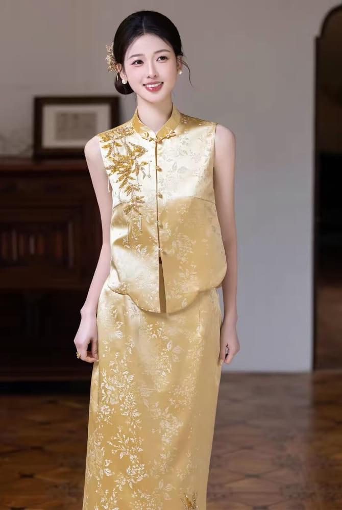 Beth and Brian Qipao-QHM Luna Vintage Gold Brocade Two‑Piece Cheongsam Set