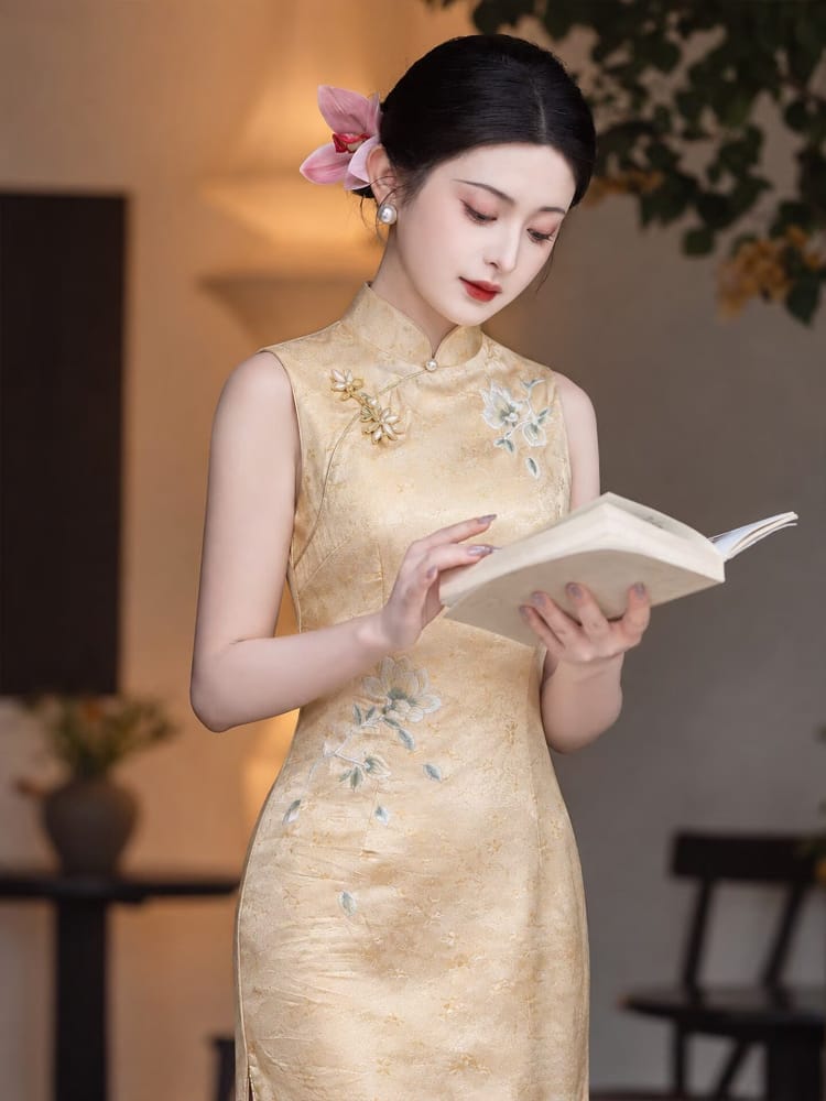 Beth and Brian Qipao-LSB Sleeveless Yellow Midi Cheongsam Dress