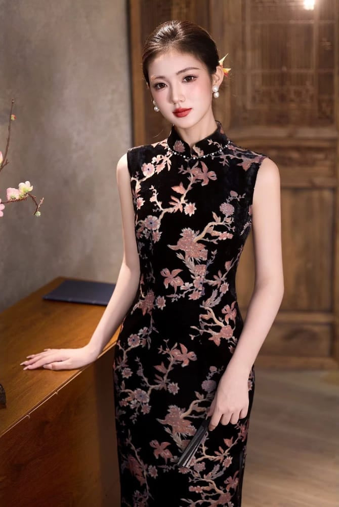 Beth and Brian Qipao-CZX Hazel Black Floral Pattern Long Cheongsam