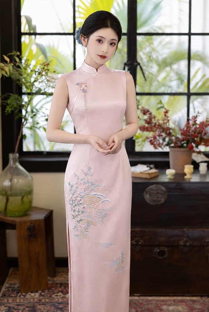 Beth and Brian Qipao-LSB Hazel Pink Landscape Embroidery Sleeveless Cheongsam