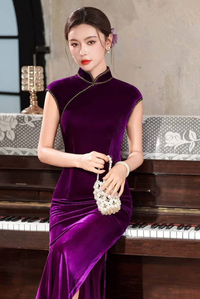 Beth and Brian Qipao-XLY Violet Purple Velvet Long Cheongsam With Raglan Sleeves