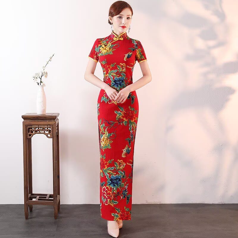 Beth and Brian Qipao-QCYJ Ruby Red Bold Floral Plus Size Cheongsam With Short Sleeves