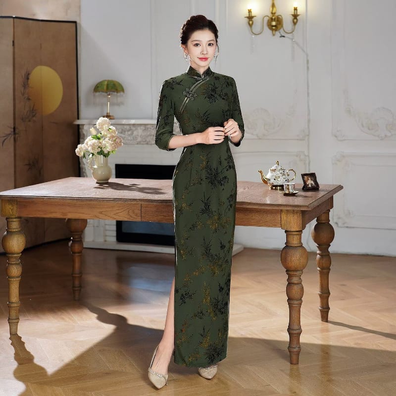 Beth and Brian Qipao-QCYJ Mabel Dark Green Flocking Floral Plus Size Cheongsam