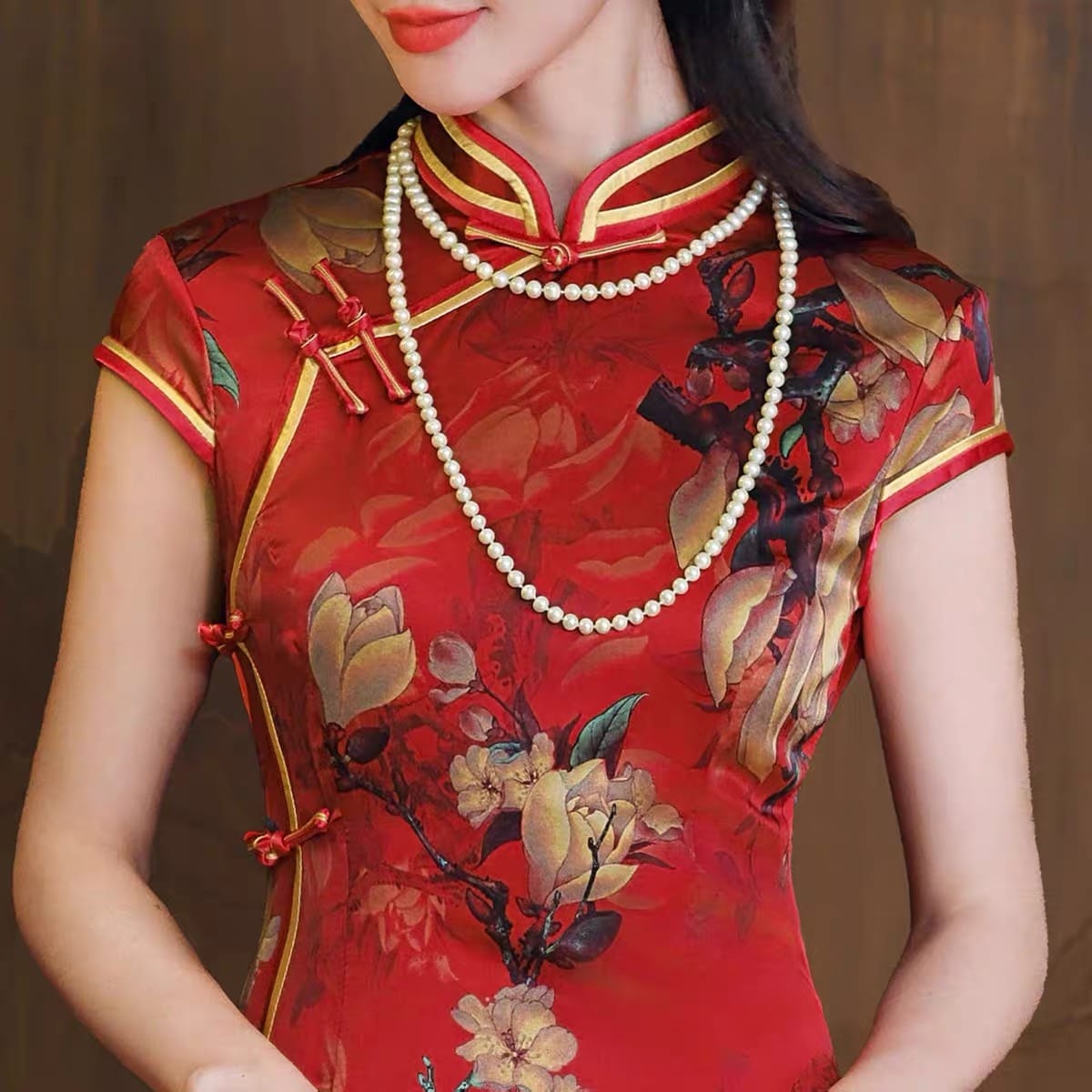 Beth and Brian Qipao-TL Magnolia flower,premium 19 mome mulberry silk long Qipao for Tea Ceremonies