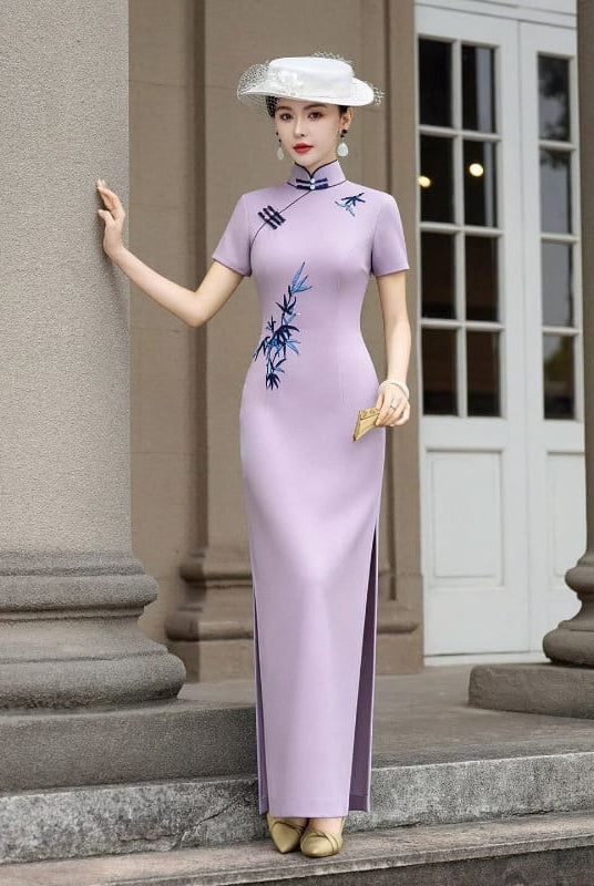 Beth and Brian Qipao-NL Luna Bamboo Embroidery Cheongsam With Short Sleeves