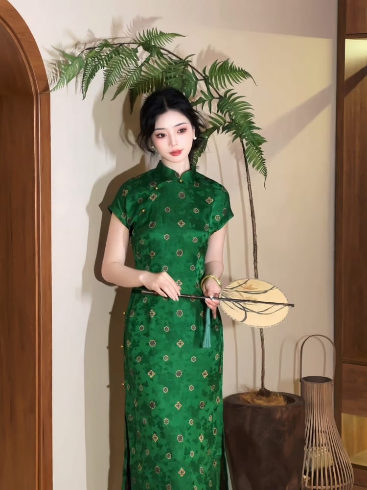 Beth and Brian Qipao-LSB Hazel Viscose Qipao, Green Geometric Pattern Cheongsam