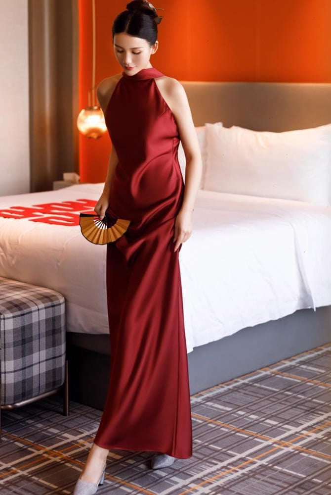 Beth and Brian Qipao-MY New Chinese style (新中式), wedding wine red long Qipao