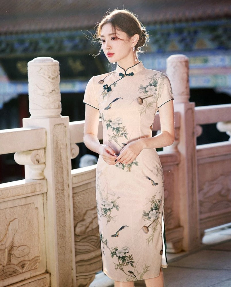 Beth and Brian Qipao-YG Floral pattern, silk hemp midi Cheongsam with short sleeves