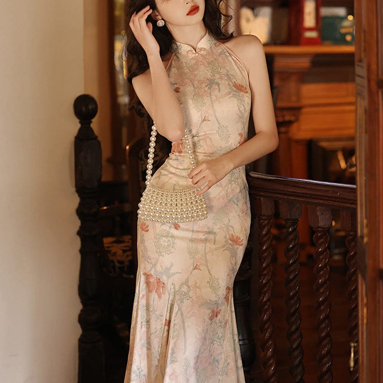 Beth and Brian Qipao-LSB New Chinese style(新中式), sleeveless satin long Cheongsam
