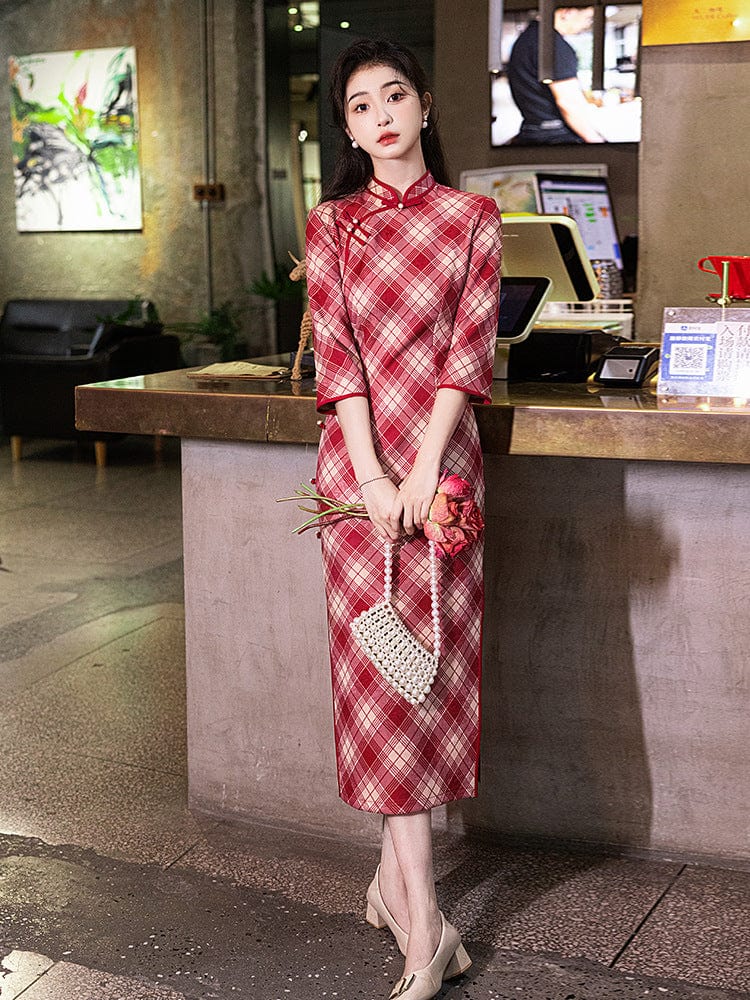 Beth and Brian Qipao-LSB Plaid pattern, velvet fabric, red midi Cheongsam