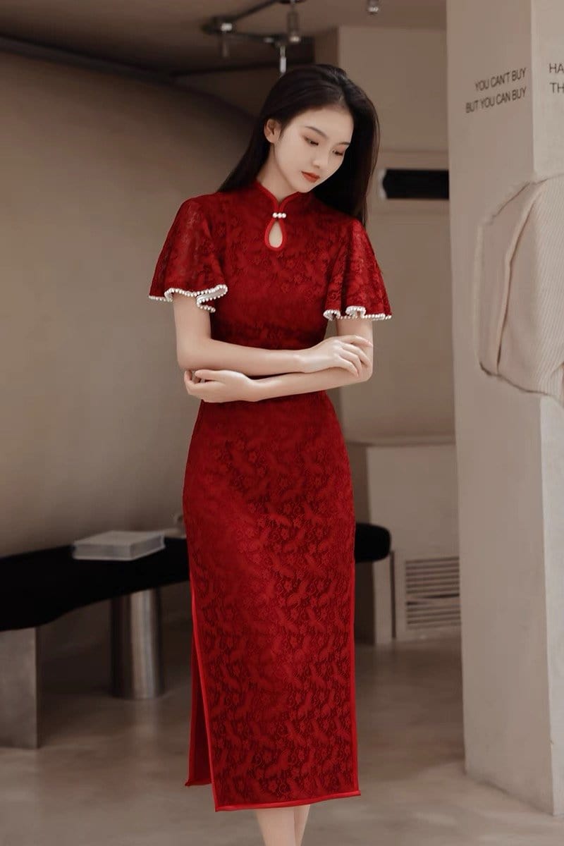 Butterfly pattern, lace long Qipao with lotus leaf sleeves