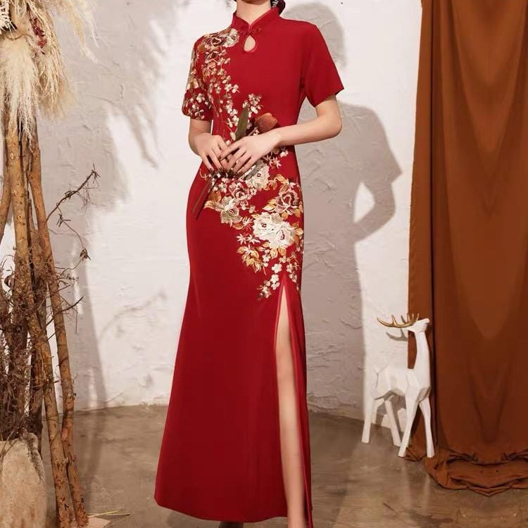 Floral embroidery, butterfly mesh fabric, red long Qipao