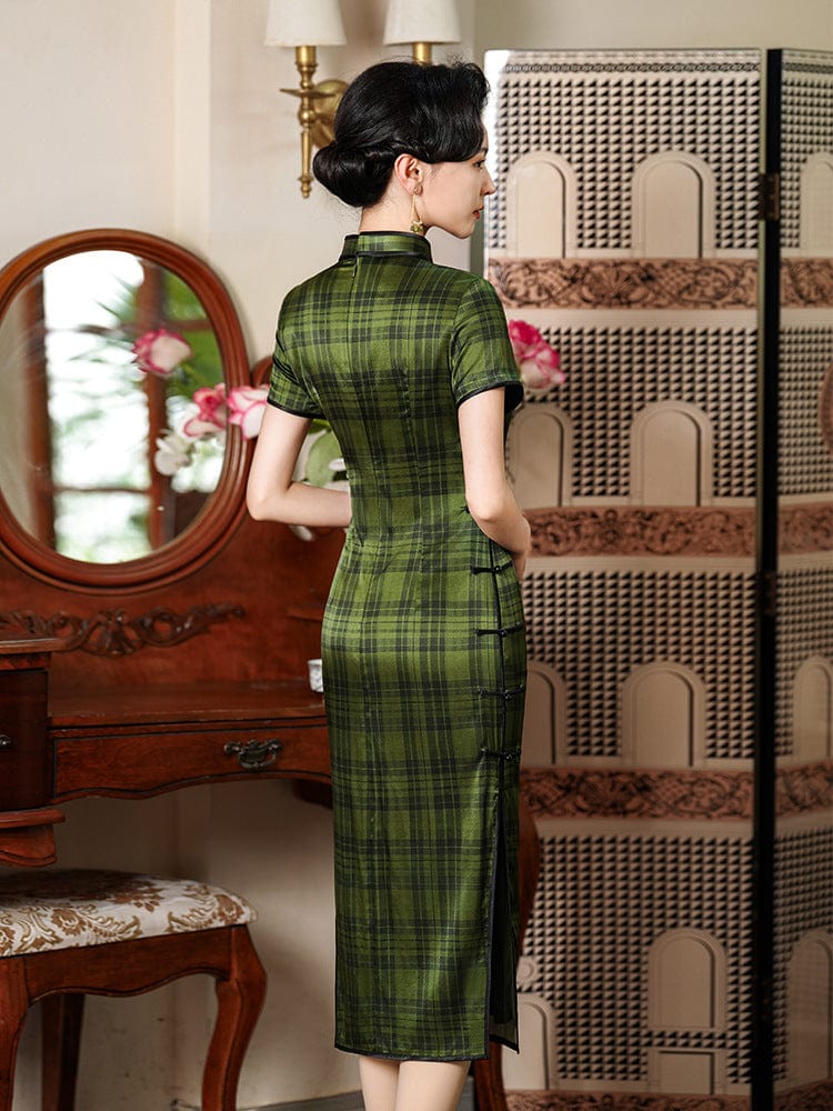 Beth and Brian Qipao-JD 19 mome mulberry silk, high-end, green midi Qipao