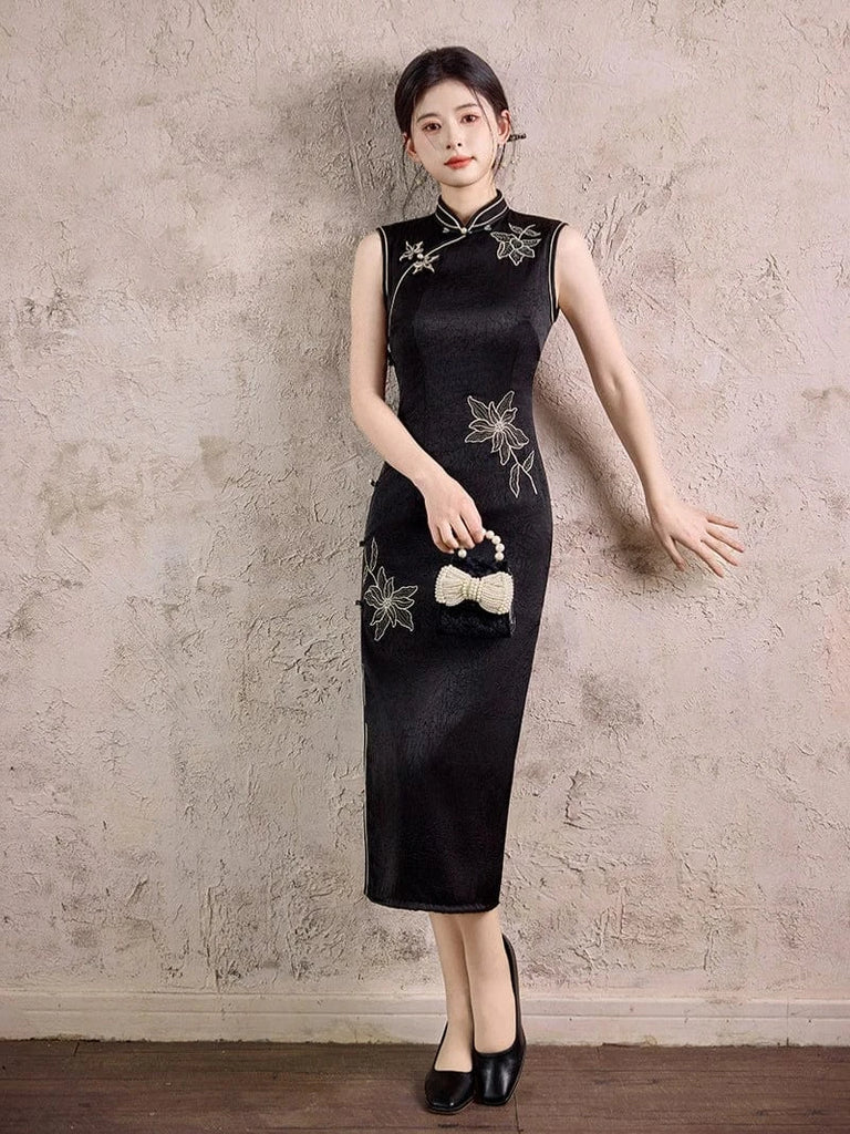 Beth and Brian Qipao-TX Floral pattern, black midi Cheongsam