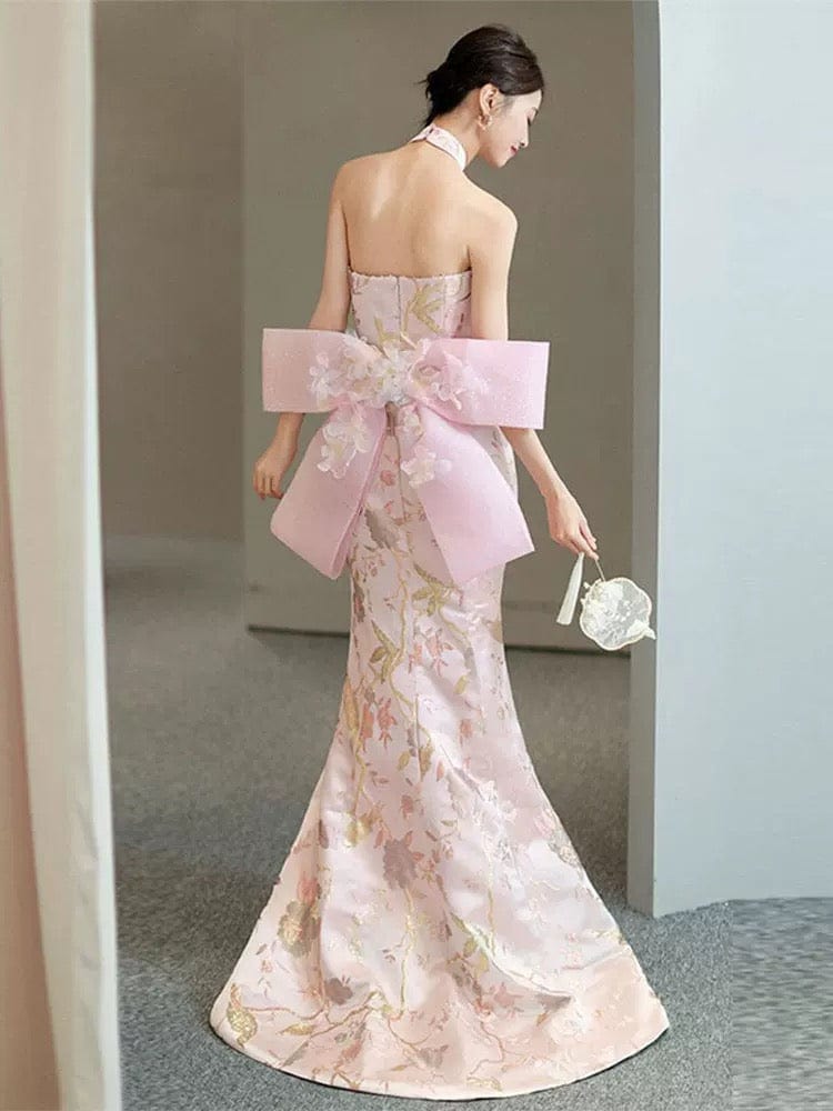 Beth and Brian Qipao-QHM New Chinese style (新中式), high-end, halter floor-length Cheongsam
