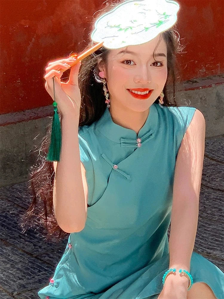 Beth and Brian Qipao-LSB Spring and summer collection, green midi Cheongsam