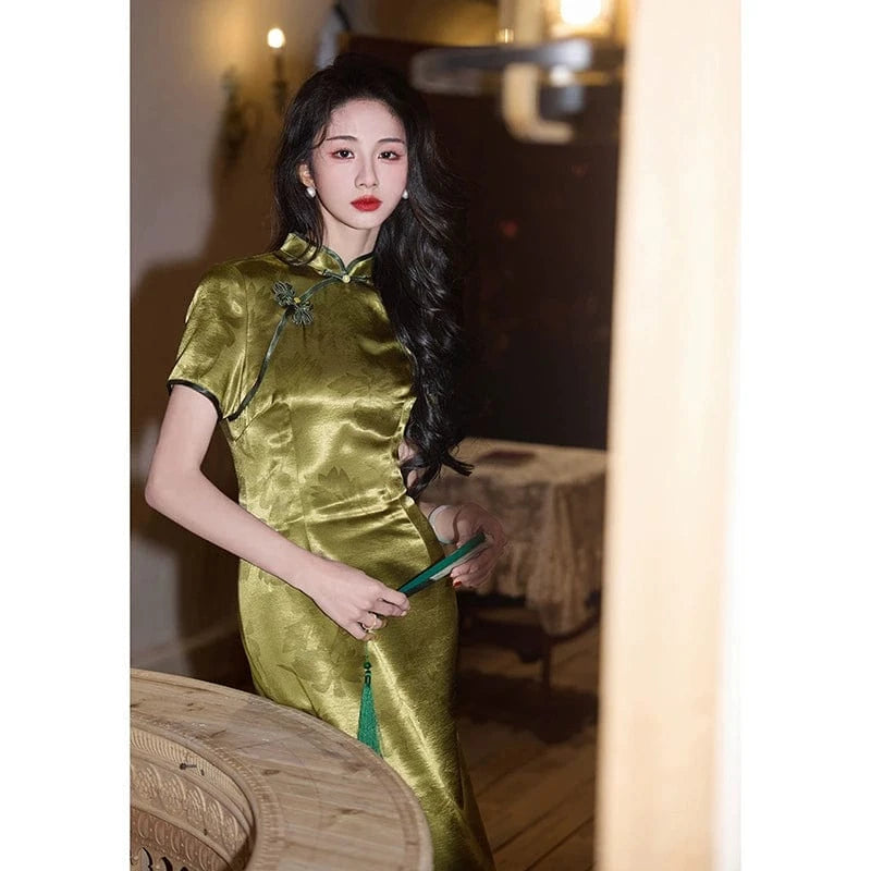 Beth and Brian Qipao-HY Floral print, satin fabric, green long Cheongsam