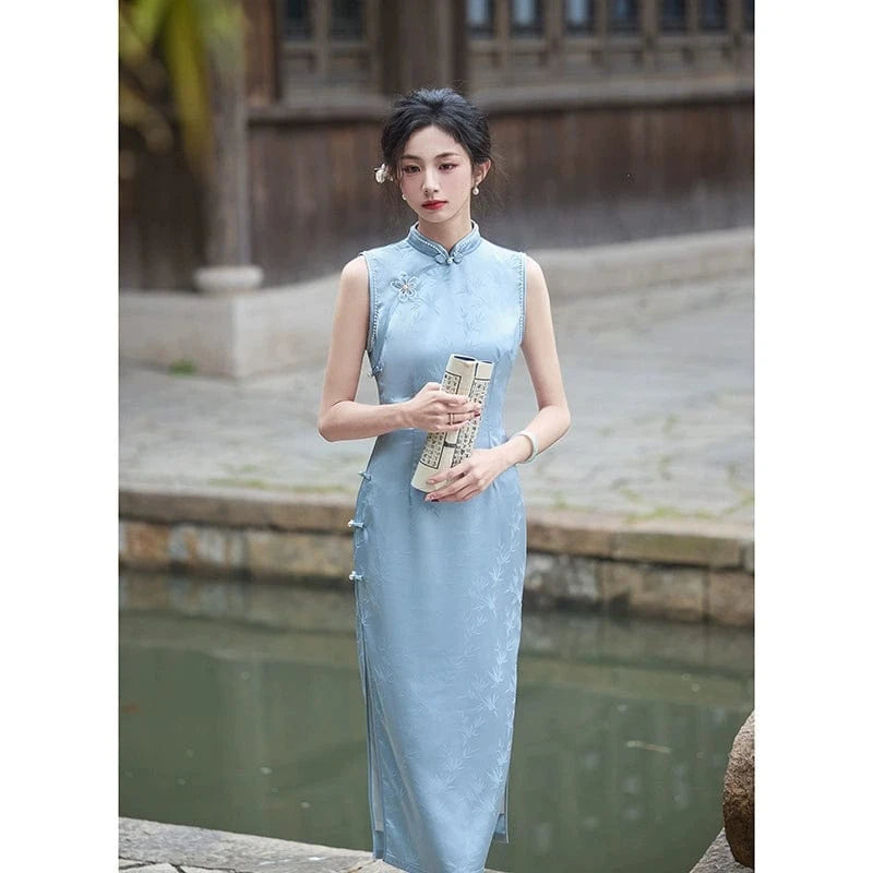 Beth and Brian Qipao-HY Jacquard satin, leaf pattern midi Cheongsam