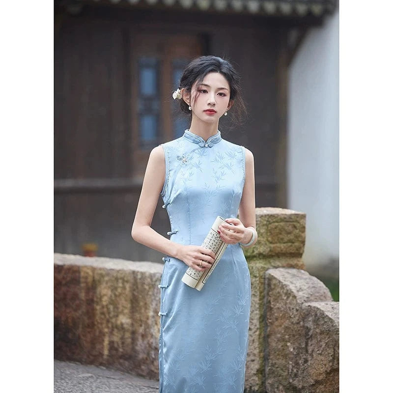 Beth and Brian Qipao-HY Jacquard satin, leaf pattern midi Cheongsam