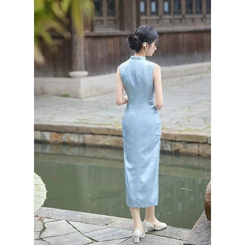 Beth and Brian Qipao-HY Jacquard satin, leaf pattern midi Cheongsam