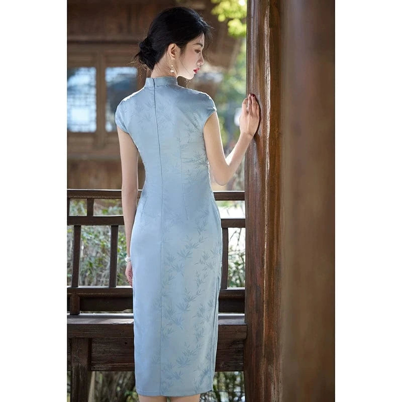Beth and Brian Qipao-HY Bamboo leaf pattern, light blue midi Cheongsam