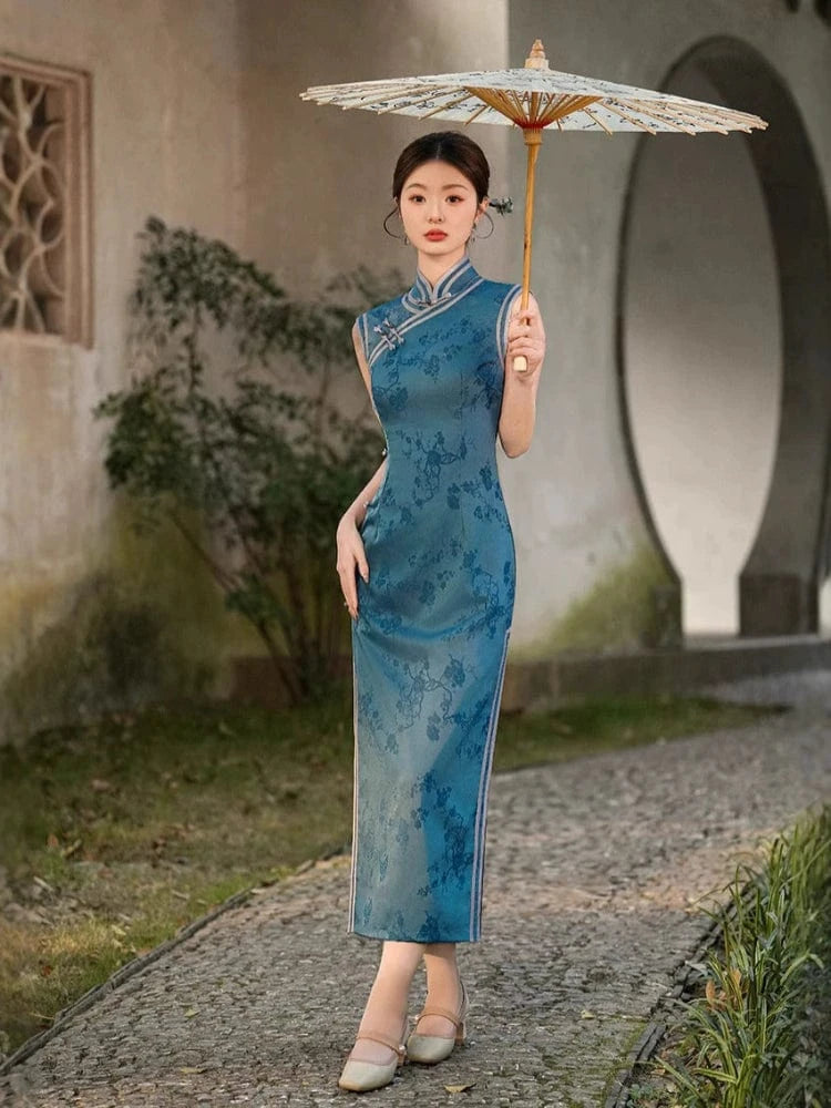 Beth and Brian Qipao-XL Sleeveless, floral pattern midi Cheongsam