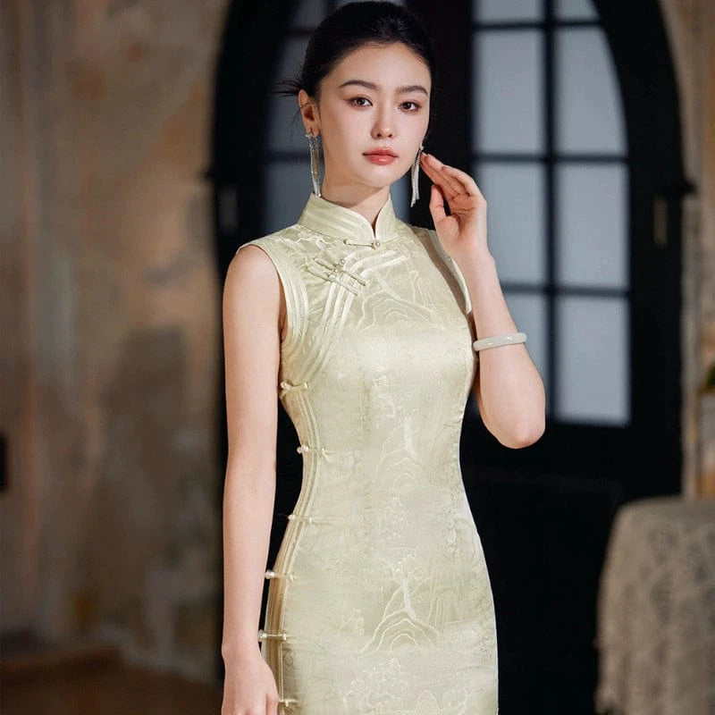 Beth and Brian Qipao-JD Sleeveless, brocade satin fabric, champagne long Cheongsam