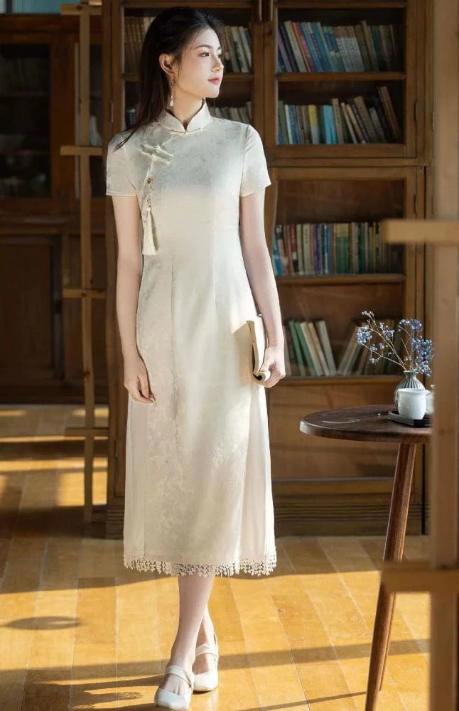 Beth and Brian Qipao-CZX Floral pattern, beige&red midi Ao dai