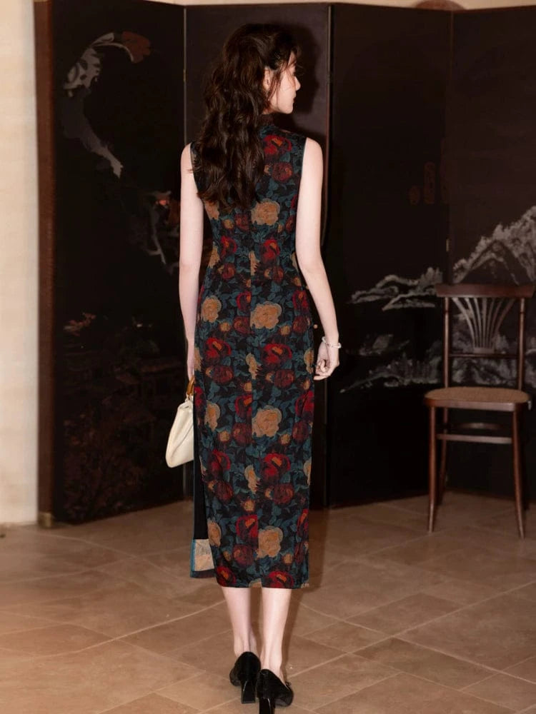 Beth and Brian Qipao-MYJ Sleeveless, Old Shanghai style, floral pattern midi Cheongsam