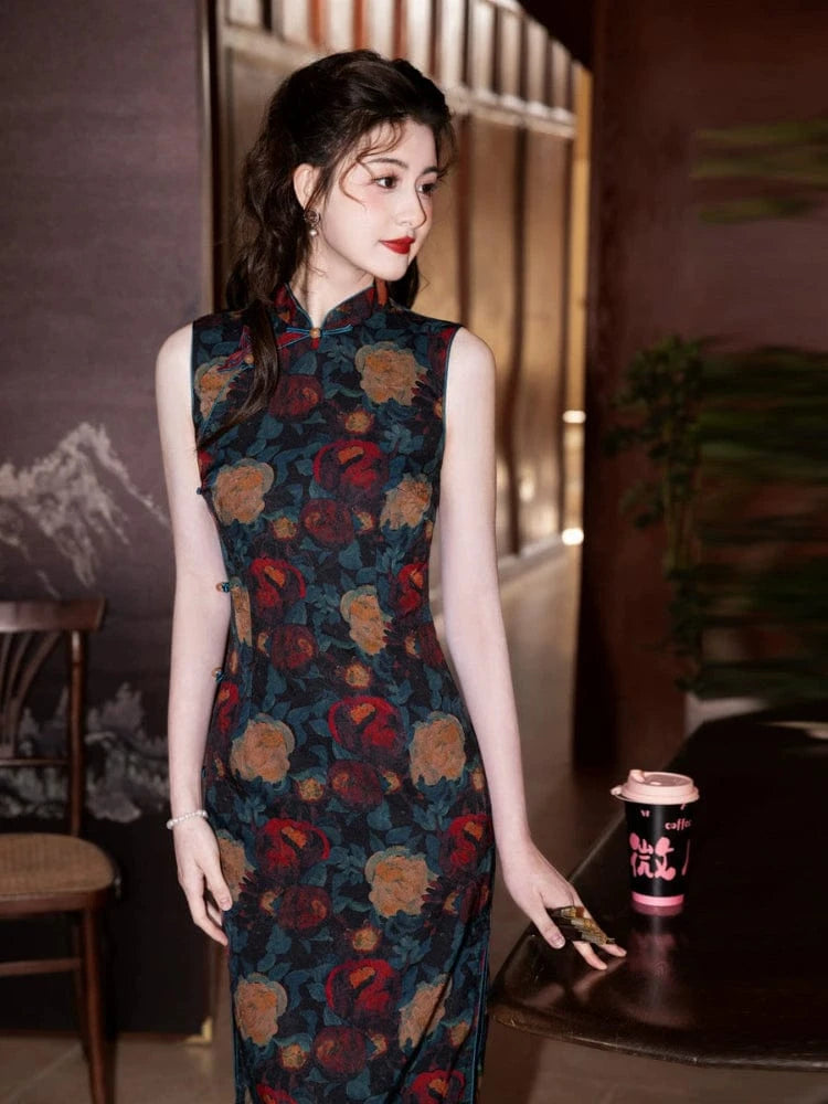Beth and Brian Qipao-MYJ Sleeveless, Old Shanghai style, floral pattern midi Cheongsam