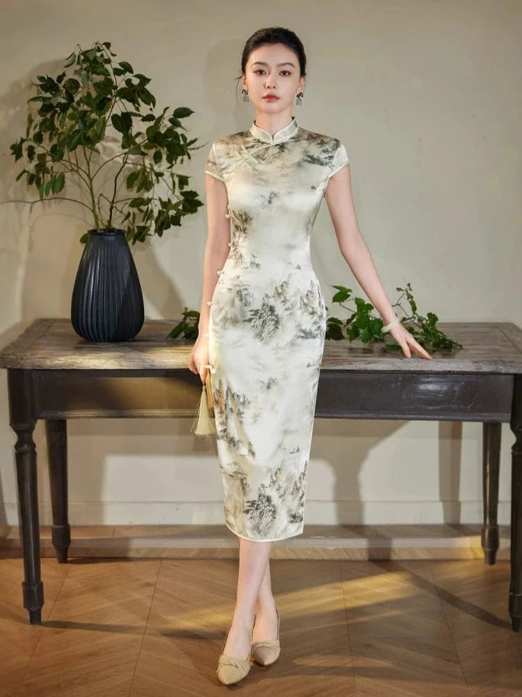 Beth and Brian Qipao-JD Chinese water painting pattern, 19 mome mulberry silk, high-end, midi Cheongsam