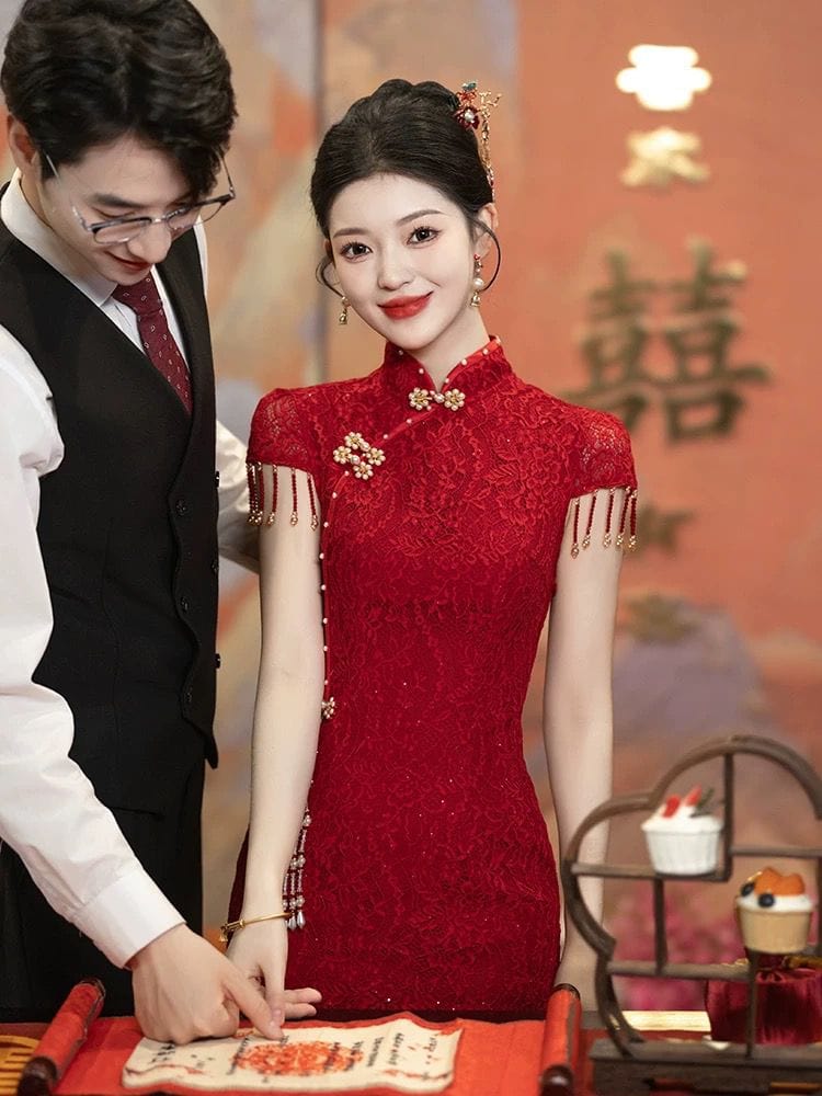Beth and Brian Qipao-GR Floral pattern, wine red, lace mid-length Cheongsam