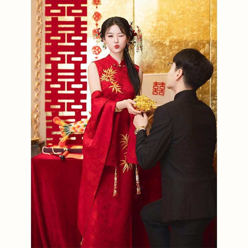 Beth and Brian Qipao-MX Gold bamboo leaf embroidery, red wedding Qipao set