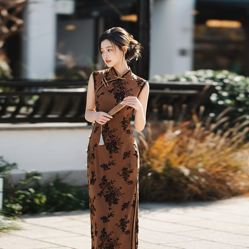 Beth and Brian Qipao-MNX Old Shanghai style, Velvet fabric, floral pattern midi Cheongsam