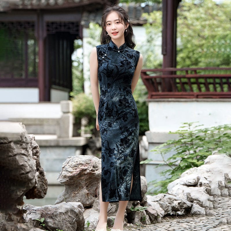 Beth and Brian Qipao-TP New Chinese style (新中式), floral pattern, black midi Cheongsam