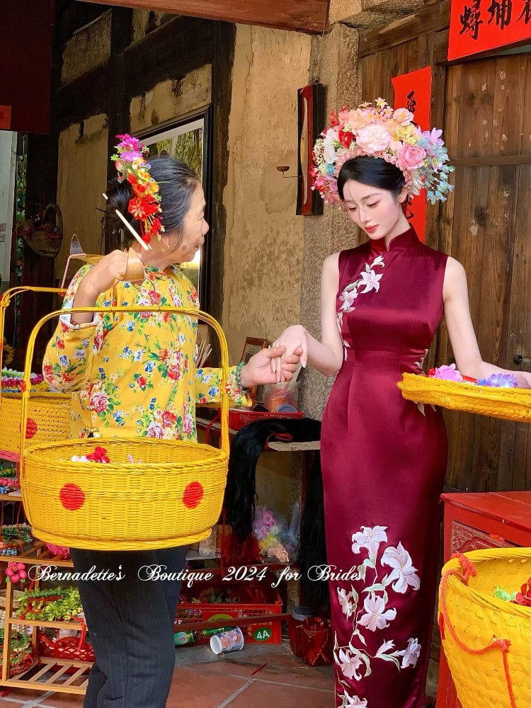 Beth and Brian Qipao-QZ Sleeveless, New Chinese style(新中式), High-end, red long Cheongsam