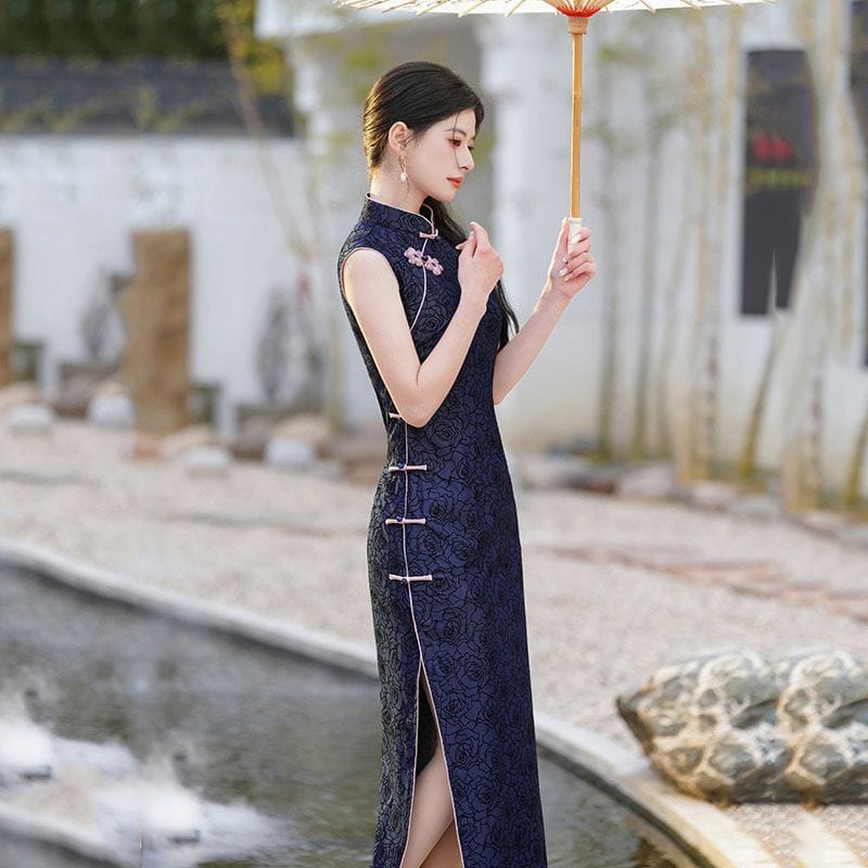Beth and Brian Qipao-ZQYS Flocking fabric, floral midi Cheongsam