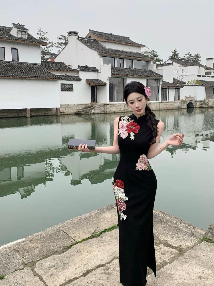 Beth and Brian Qipao-MIMO Sleeveless, New Chinese style(新中式), black long Cheongsam