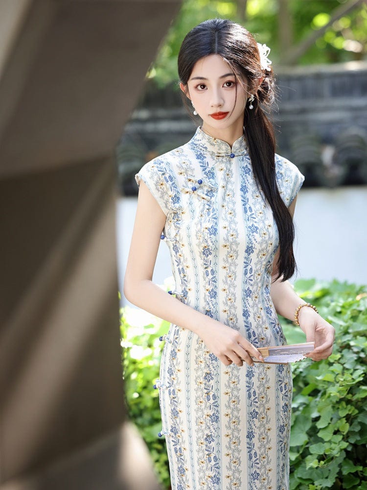 Beth and Brian Qipao-YG Floral pattern, light blue midi Cheongsam