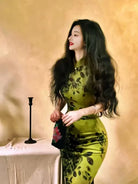 Beth and Brian Qipao-XL New Chinese style (新中式), green midi Cheongsam