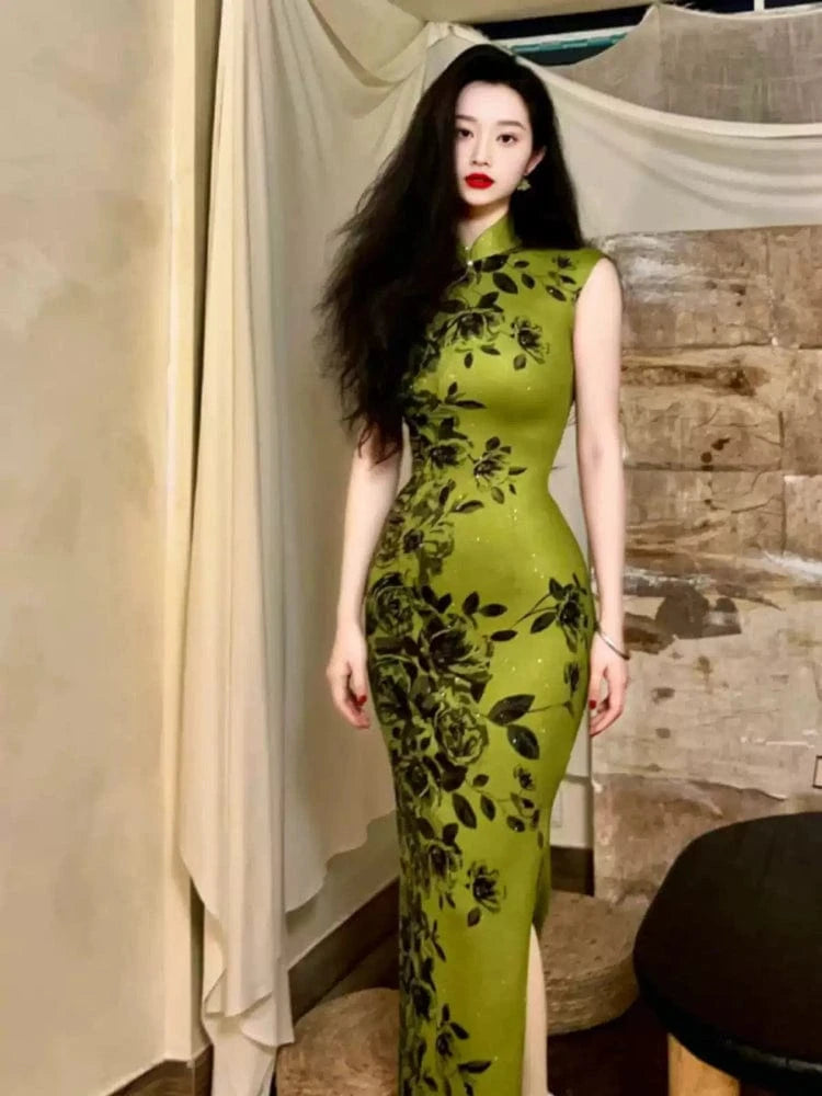 Beth and Brian Qipao-XL New Chinese style (新中式), green midi Cheongsam