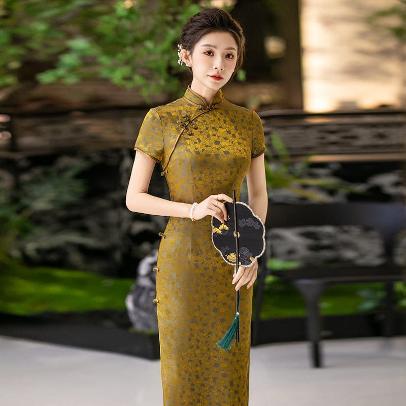 Beth and Brian Qipao-WXG 19 mome mulberry silk, high-end, yellow long Cheongsam