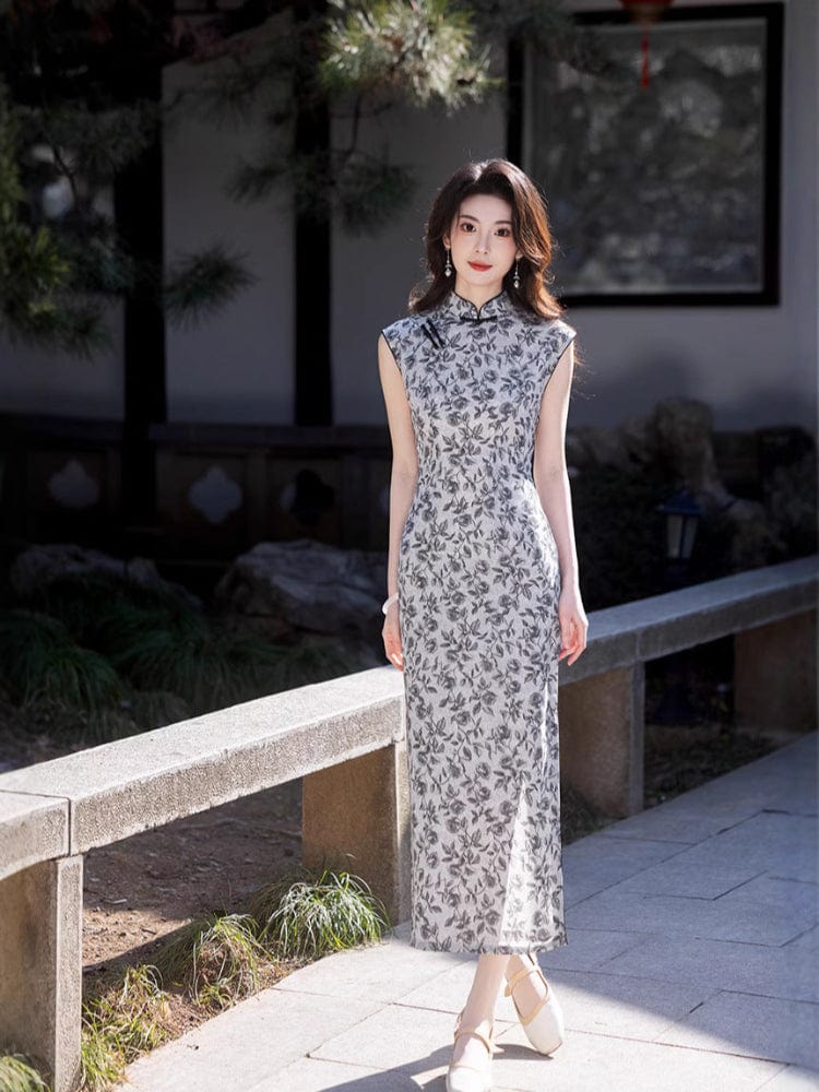 Beth and Brian Qipao-XWC Sleeveless, New Chinese style(新中式), black long Cheongsam