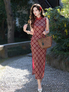 Beth and Brian Qipao-MYJ Old Shanghai style, plaid pattern, red long Cheongsam